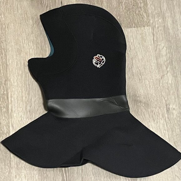 Scuba diving gear - Picture 1 of 7